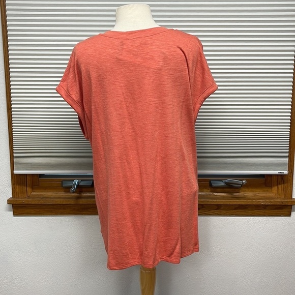 Jessica Simpson NWT Burnt Sienna Comfy V- Neck Short Sleeve Knit Top - Picture 7 of 14